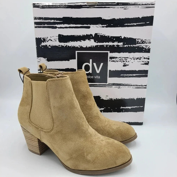 DV By Dolce Vita Collyns Short Bootie Ankle Boot Faux Suede Stone Tan 6.5 - Picture 2 of 12